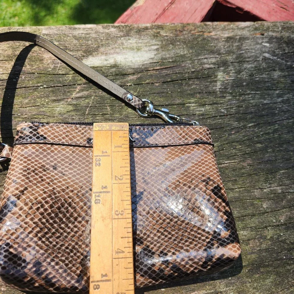 Coach Wristlet - Picture 6 of 6